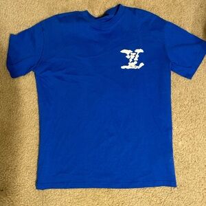blue t-shirt men